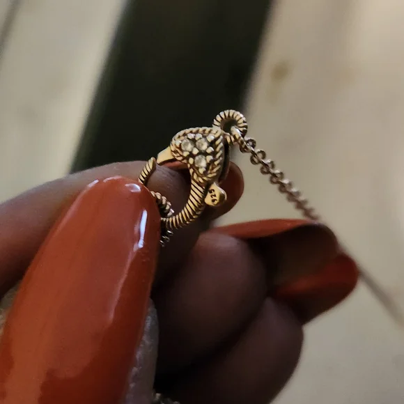 Judith Ripka 18inch Horseshoe Necklace - Picture 4 of 16